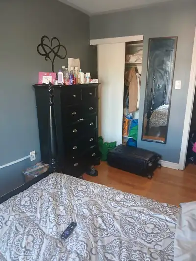 rent room July 1st