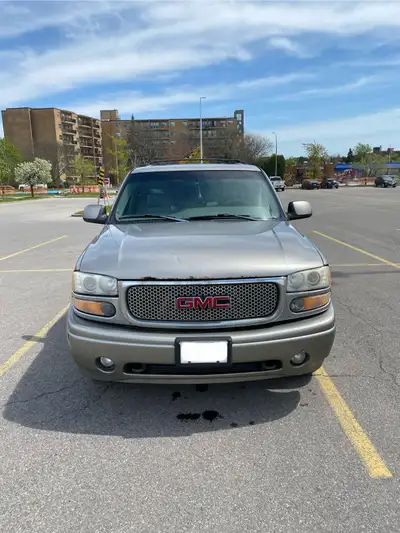 2001 GMC Yukon Denali XL AWD 6.0 litre V8 LS Vortec 8 passenger All options for year. Mechanically g...