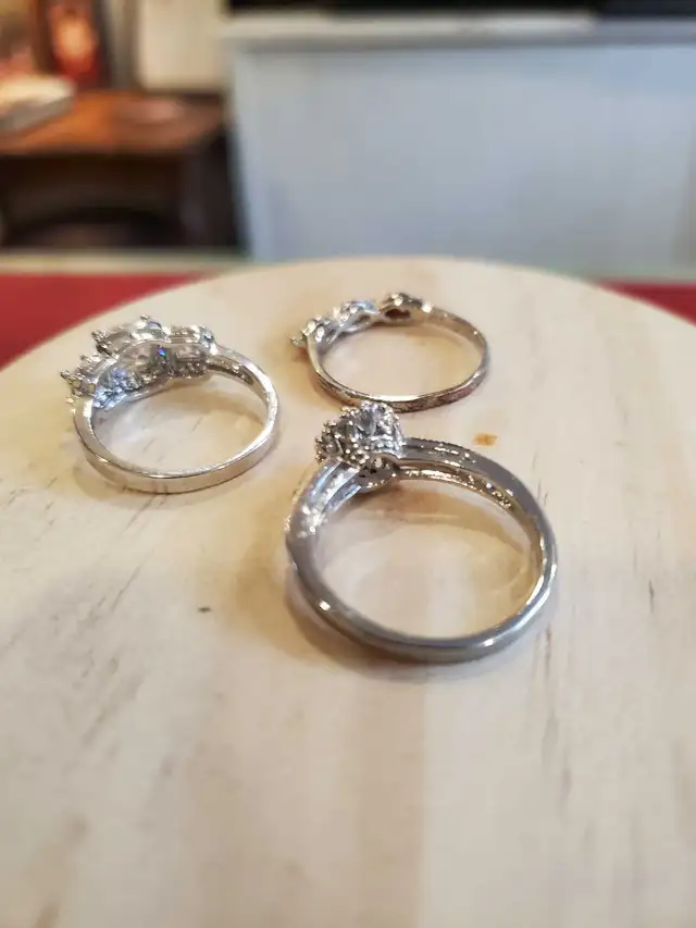 Fashion Rings in Jewellery & Watches in London - Image 4