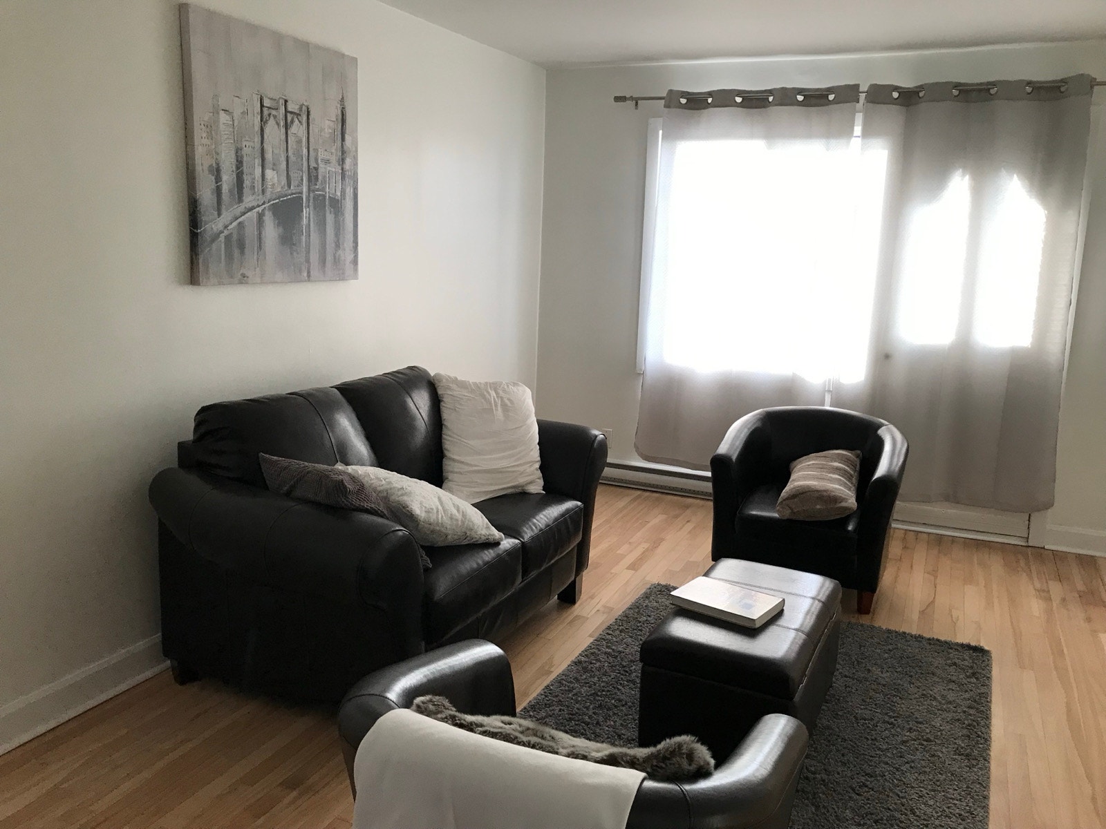 44e Rue — photo 1
