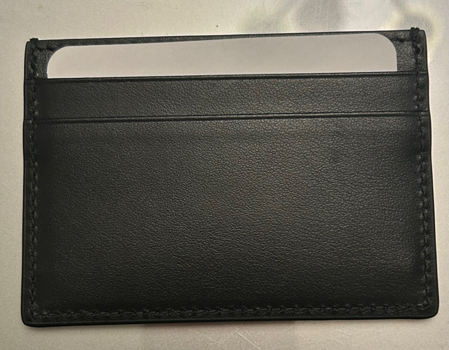 GUCCI Card Holder  in Other in City of Toronto - Image 2