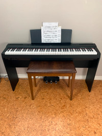 Yamaha Digital Piano P-125 with Stand