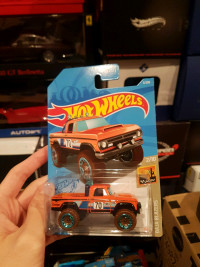 Hot wheels 1970 Dodge Power Wagon Orange