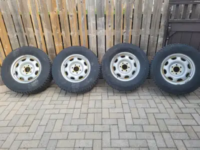 Asking $700 obo, thanks