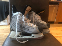 Ice Skates + Bauer Hockey Helmet + Leggings