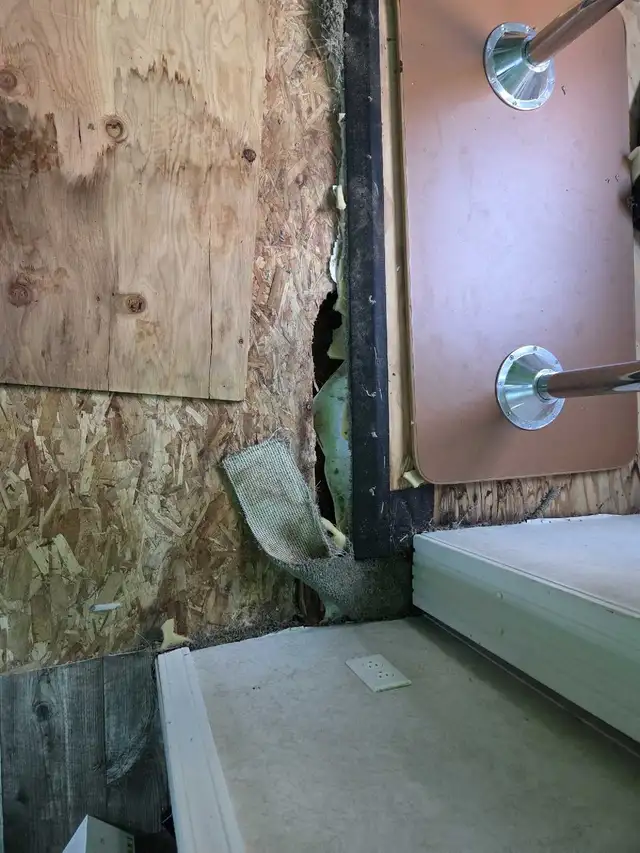 2002 conquest camper in Travel Trailers & Campers in Fredericton - Image 8