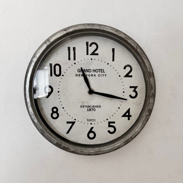  Galvanized, metal and glass wall clock 10” in Home Décor & Accents in Mississauga / Peel Region