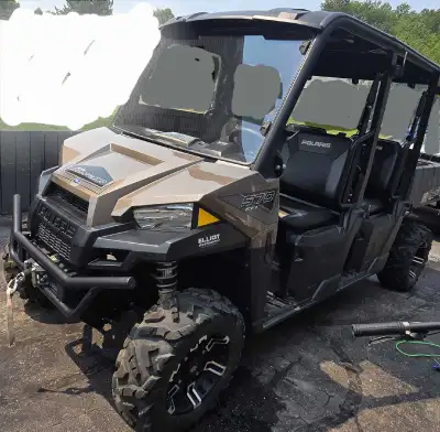 Impeccable, family side by side, lady driven, completely enclosed to stay out of the rain and minimi...