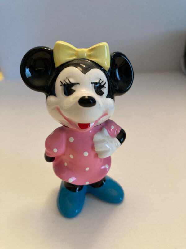Vintage Disney Japan Minnie Mouse Pink Polka Dot Dress Ceramic in Arts & Collectibles in Edmonton - Image 2