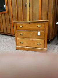 Antique Oak Chest of Drawers 