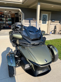 2021 Can Am Spyder RT Sea to Sky