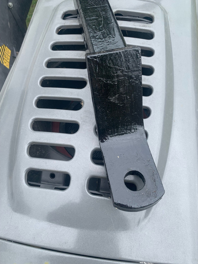 Truck or Car hitch in Other Parts & Accessories in Gatineau - Image 2
