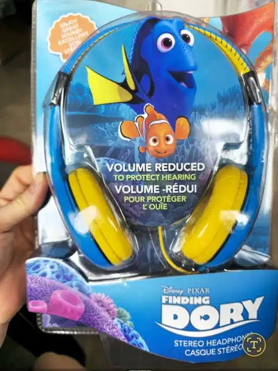 Brand New FINDING DORY STEREO HEADPHONE Never Open Very Cushions and Cute Volume Reduced, Child ear...
