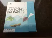 Trousse d’avions de papier