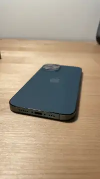 iPhone 12 Pro - Pacific Blue 