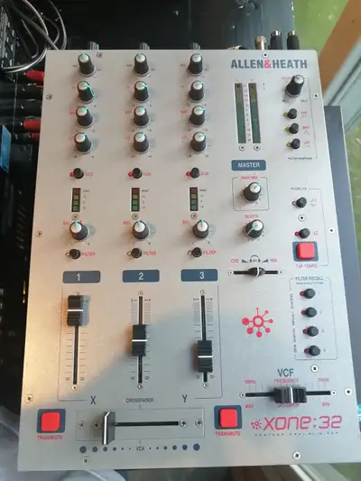 Numark Mixtrack DJ controller - like new Allen & Heath xone 32 mixer - needs crossfader repair Best...