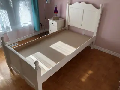 Lit simple en bois - Single bed , View more