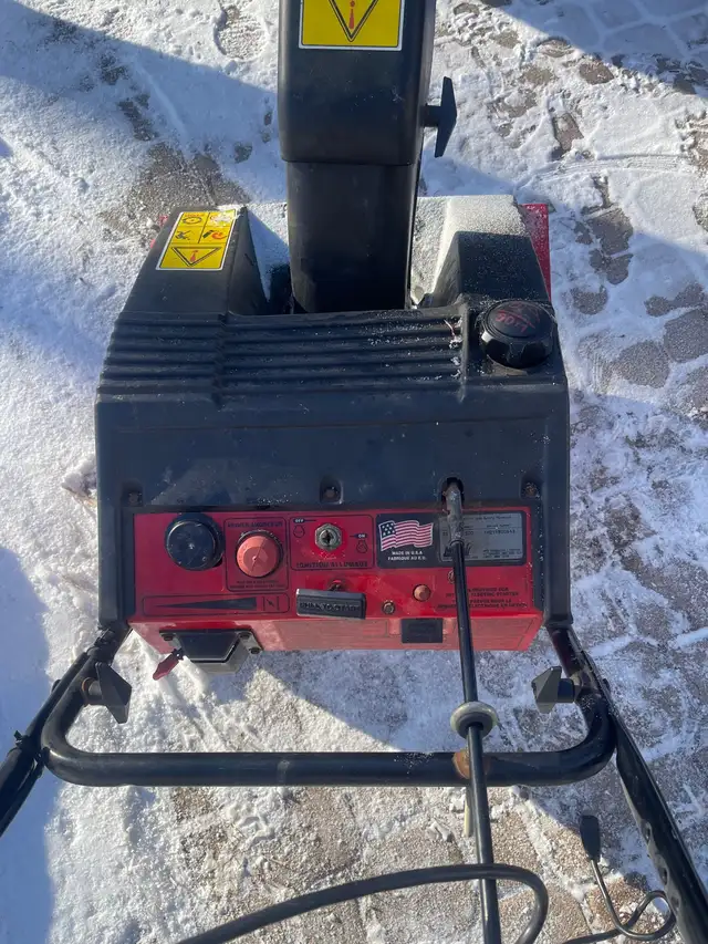 Tuneup Lawnmower or small engine in Snowblowers in Oshawa / Durham Region - Image 11