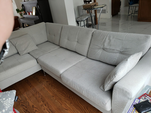 Sofa sectionnel en tissu Edgewood | Sofas et futons | Longueuil/Rive Sud |  Kijiji