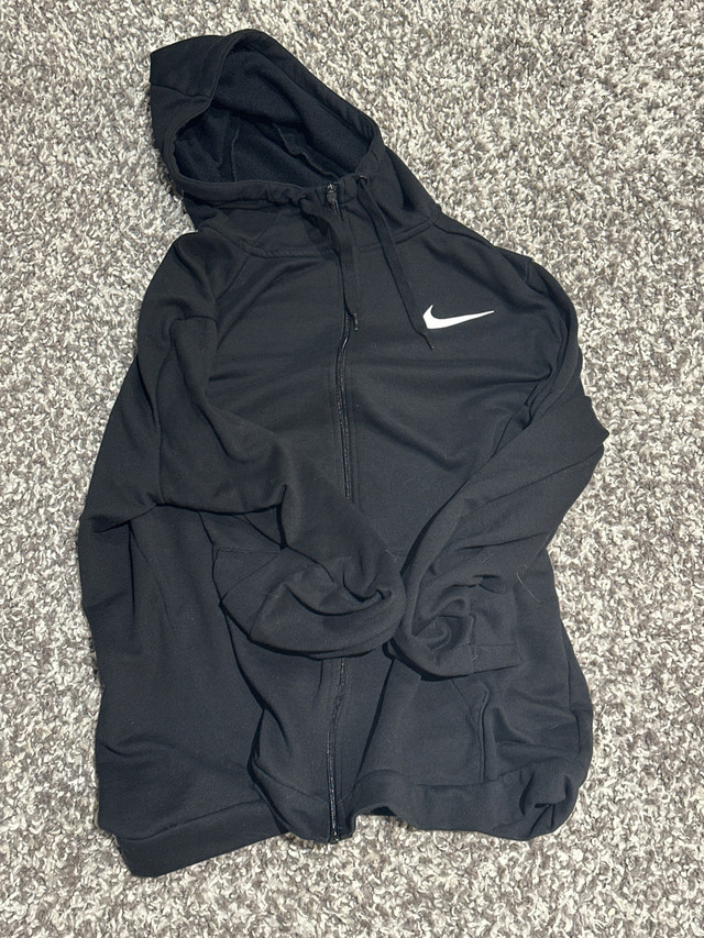 Black Nike zip up  in Men's in Kitchener / Waterloo
