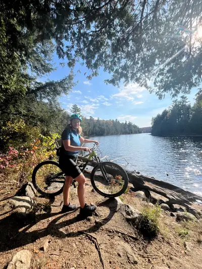 ‍♀️ Polygon Siskiu D7 Mountain Bike – Like New! ‍♂️, View more