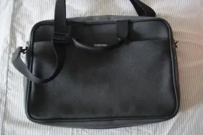 New Computer bag case size 15" x 11", View more