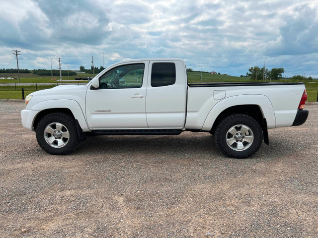 2007 Toyota Tacoma TRD Sport in Cars & Trucks in Calgary - Image 2