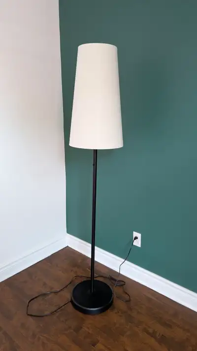 Lampe sur pied IKEA / IKEA floor lamp, View more