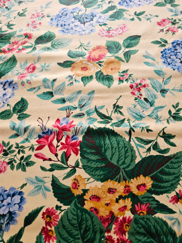 Waverly drapery or upholstery fabric in Hobbies & Crafts in City of Halifax - Image 3