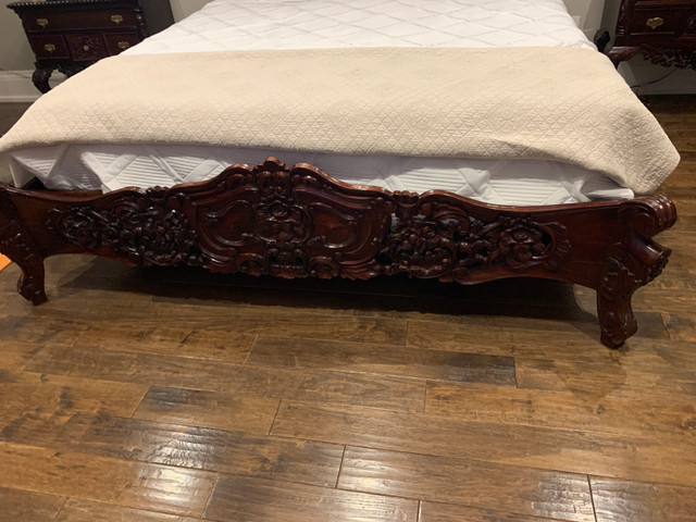 Antique King Size Bed with 2 Oversized nightstands  in Beds & Mattresses in Markham / York Region - Image 3