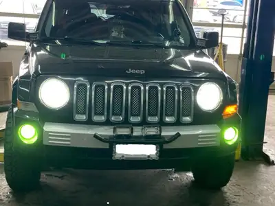 Selling my Jeep Patriot LIMITED 2.4L 4 cyclinder as is. I’m the second owner of this JEEP it is well...