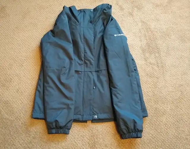 Purse, Kate Spade, Handbag in Women's - Bags & Wallets in Calgary - Image 4