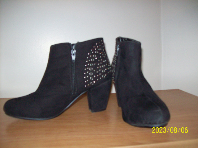 womens  shoes in Women's - Shoes in Belleville