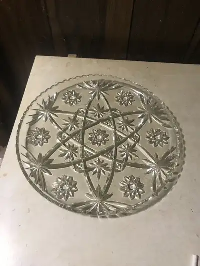 Vintage crystal beautiful serving dish.Asking $95now$50obo, View more