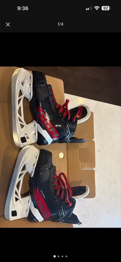 Youth Skates - Size 2 Wide, View more