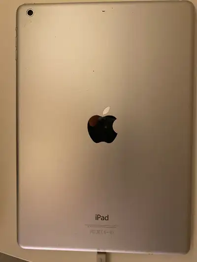 iPad Air First Generation 16 GB, View more