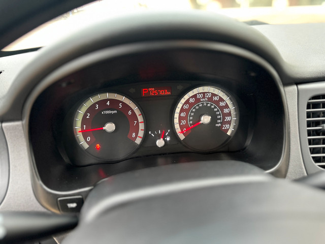 Kia Rio 2011 in Cars & Trucks in St. Albert - Image 2