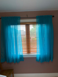 Window Curtains with the Rod 