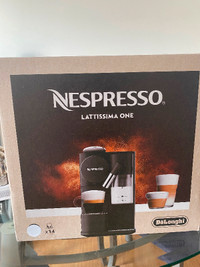 Nespresso Lattissima One White brand new
