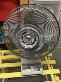 Oscillating Fan - 3 Speed 