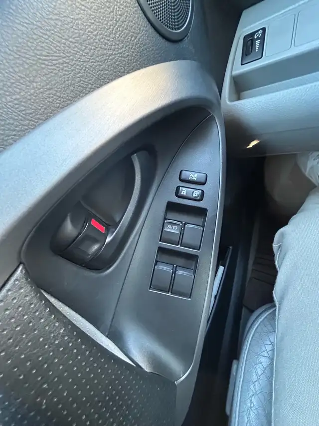 Toyota RAV4 507644852107356163