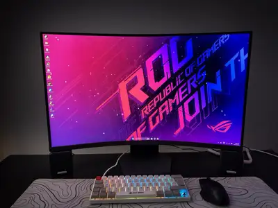 ASUS ROG Strix G16 (2024)  + LG 32” 180Hz  Monitor, View more