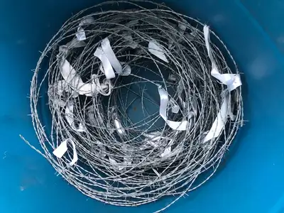 free Barb wire over 1200 feet in pieces from 20 feet to 150 feet, View more