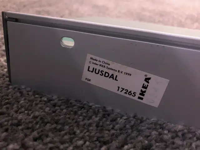 IKEA LJUSDAL Minimalist Frosted Glass Floating Shelf in Home Décor & Accents in Markham / York Region - Image 8