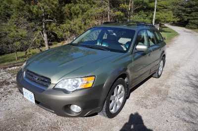 2006 Subaru Outback, Excellent cond, very clean