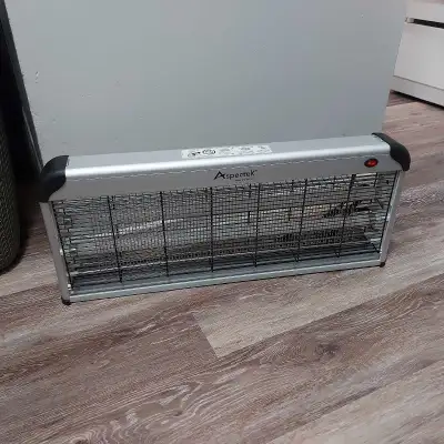 Aspectek 40w Indoor Insect Fly Killer, View more