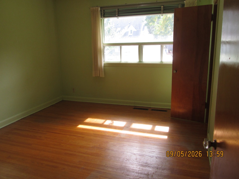 close to U of M, 4 bedrooms house for Rent 3