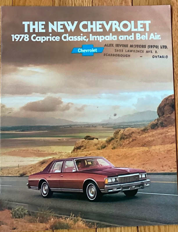 CHEVROLET AUTO BROCHURE FOR SALE dans Art et objets de collection  à Ville de Montréal