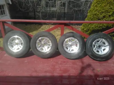 4 tires + rims Ford Ranger 2006 - 2009. Tires are TOYO OPEN COUNTRY HT2. All season M+S. Rims are or...