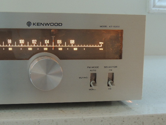 Kenwood KT-5300 AM/FM Stereo Tuner in Stereo Systems & Home Theatre in Mississauga / Peel Region - Image 2